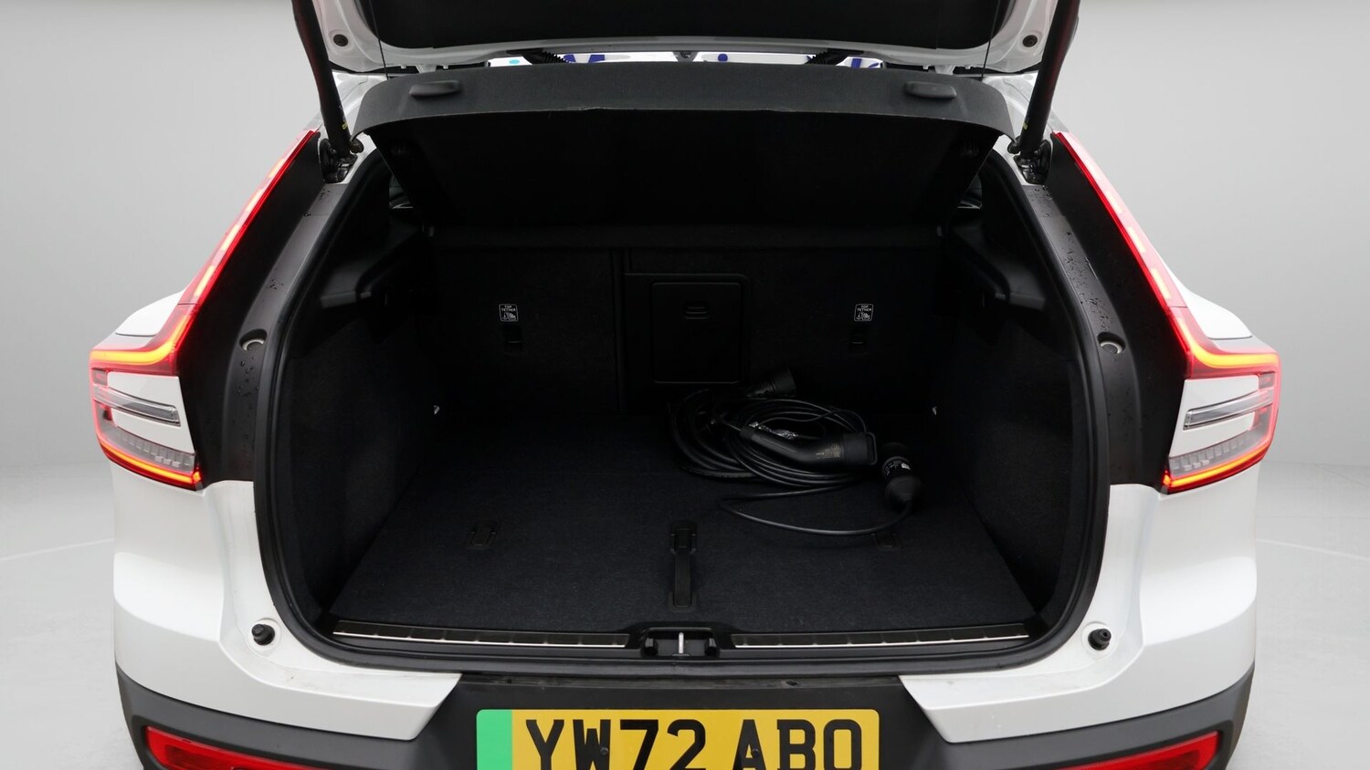 Used Volvo C40 2023 for sale - 77688913: Photo 17