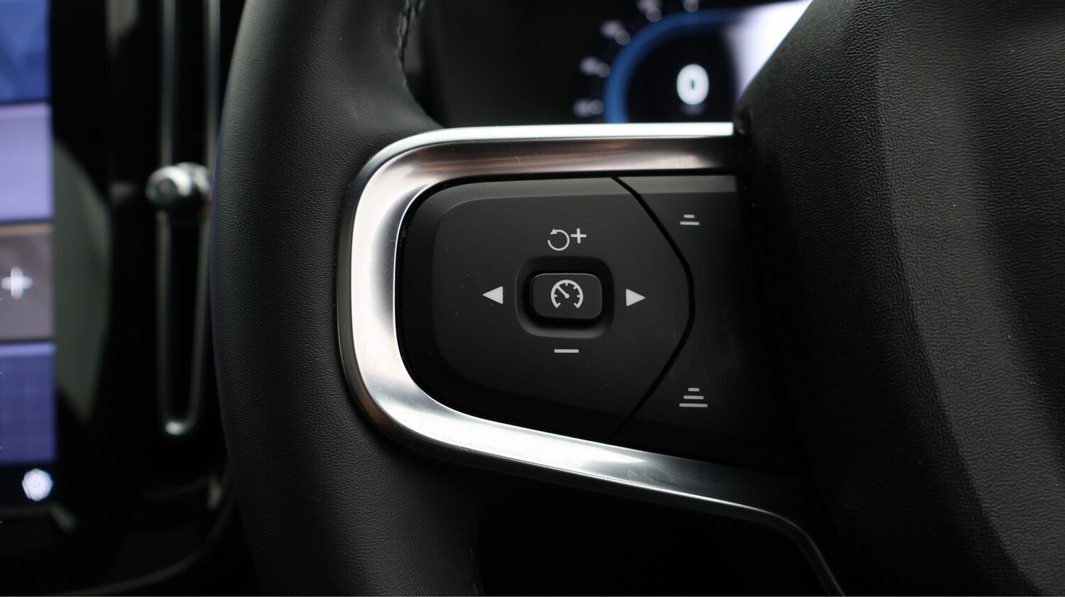 Used Volvo C40 2023 for sale - 77688913: Photo 22