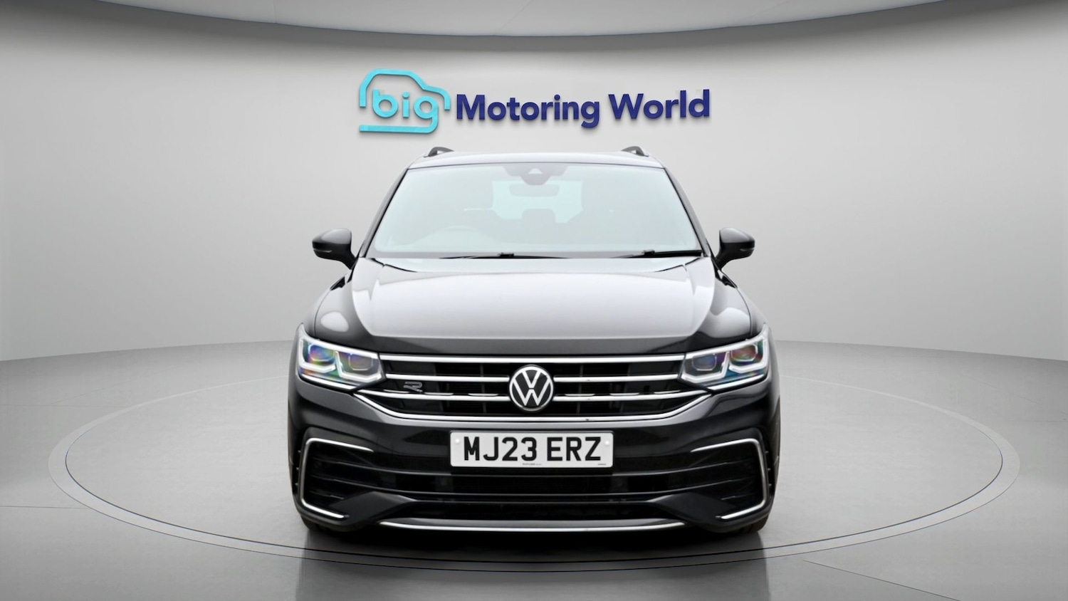 Used Volkswagen Tiguan 2023 for sale - 77966617: Photo 2