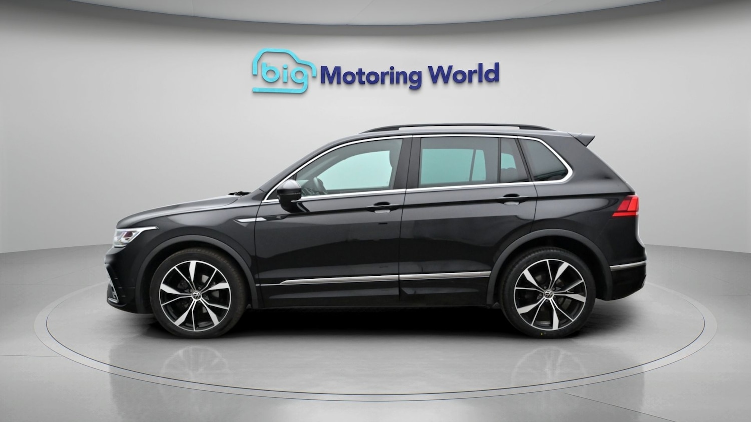 Used Volkswagen Tiguan 2023 for sale - 77966617: Photo 4