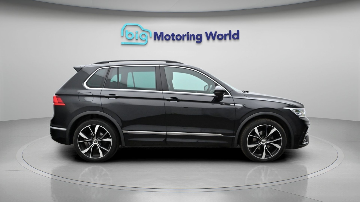 Used Volkswagen Tiguan 2023 for sale - 77966617: Photo 8