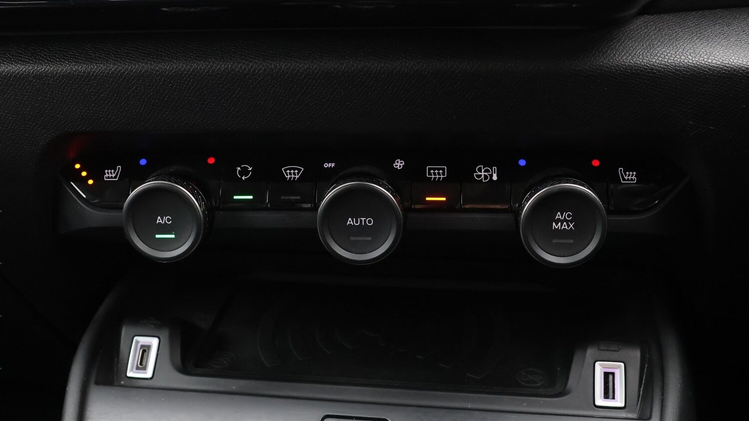 Used Citroen C4 2022 for sale - 77296372: Photo 12