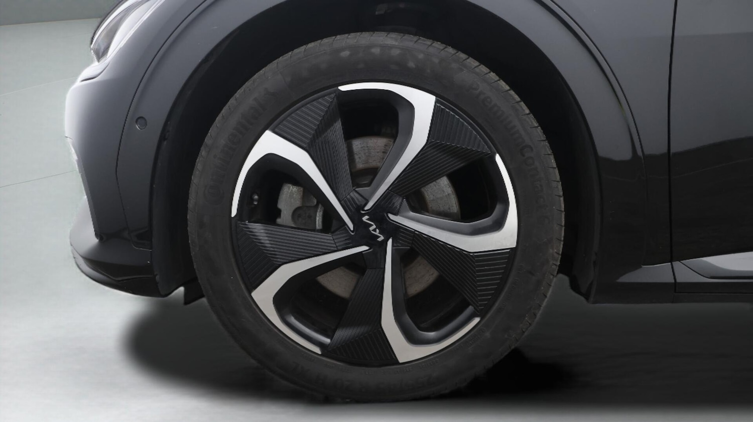 Used Kia EV6 2023 for sale - 76498824: Photo 19