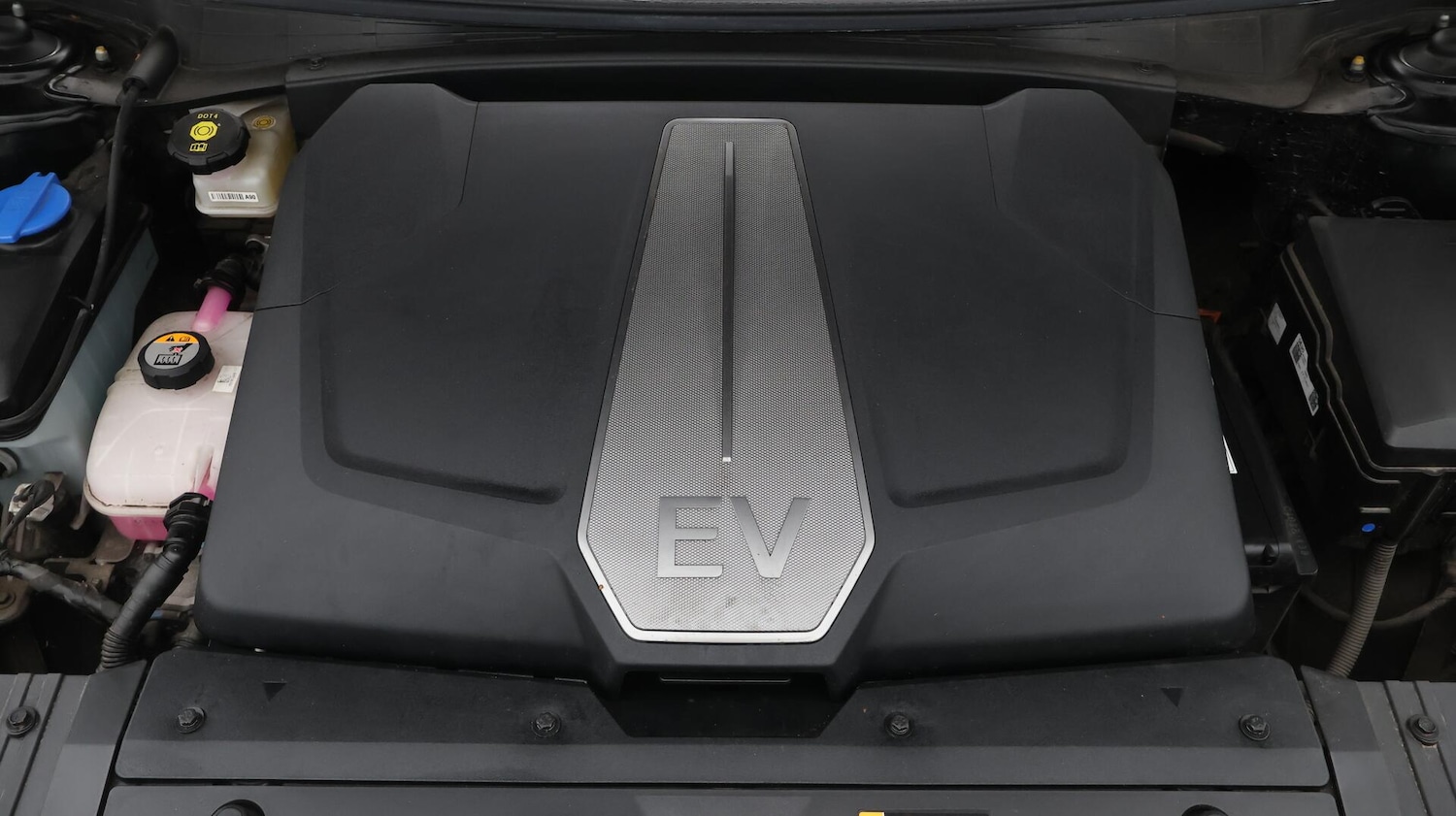 Used Kia EV6 2023 for sale - 76498824: Photo 20