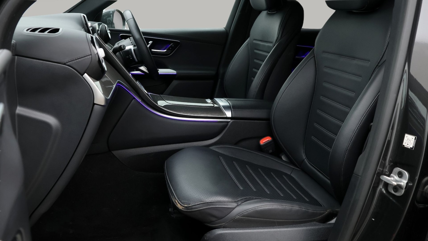 Used Mercedes-Benz GLC 2024 for sale - 77136259: Photo 14