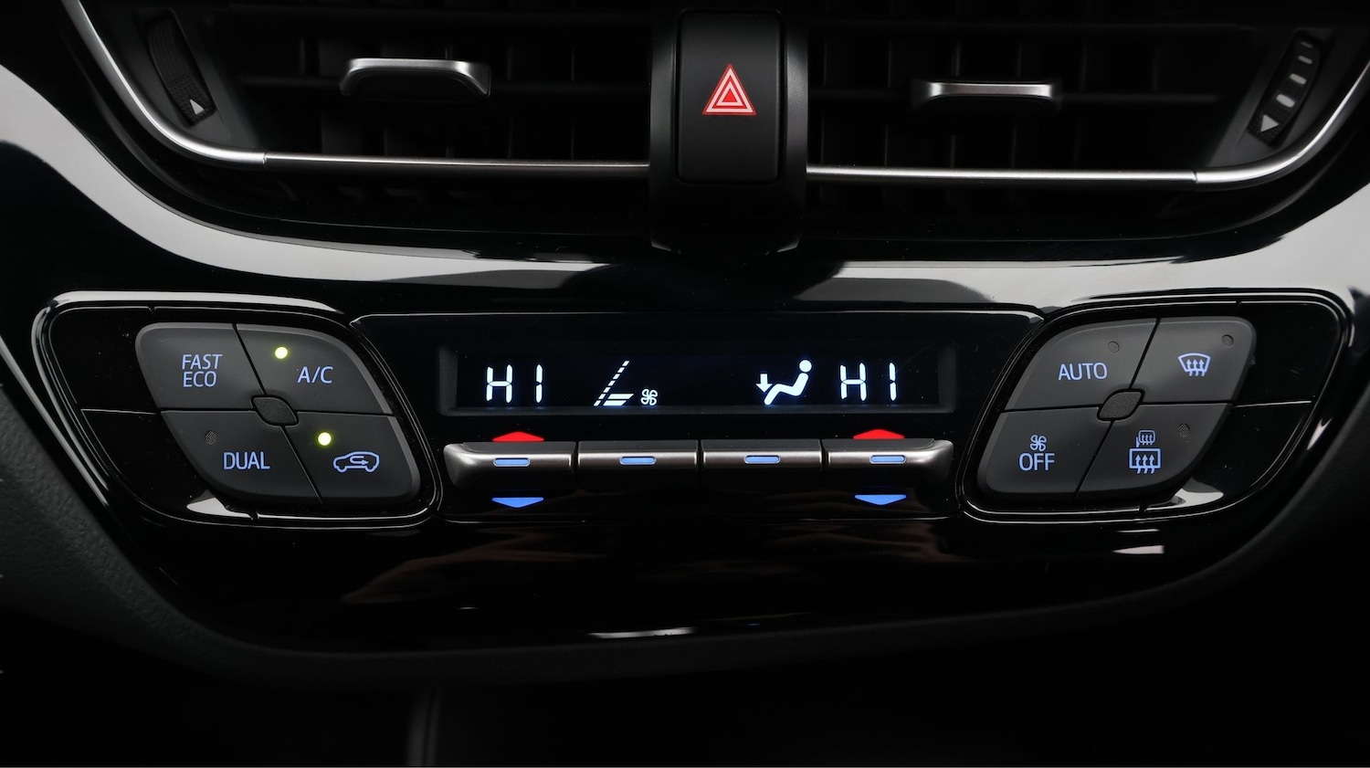 Used Toyota C-HR for sale - 77187735: Photo 12