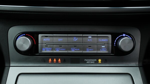 Used Hyundai KONA 2022 for sale - 76158839: Photo 13
