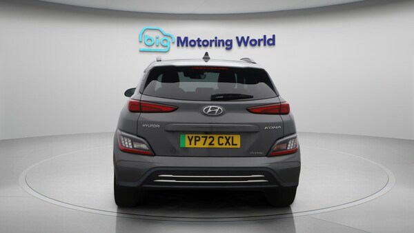 Used Hyundai KONA 2022 for sale - 76158839: Photo 7