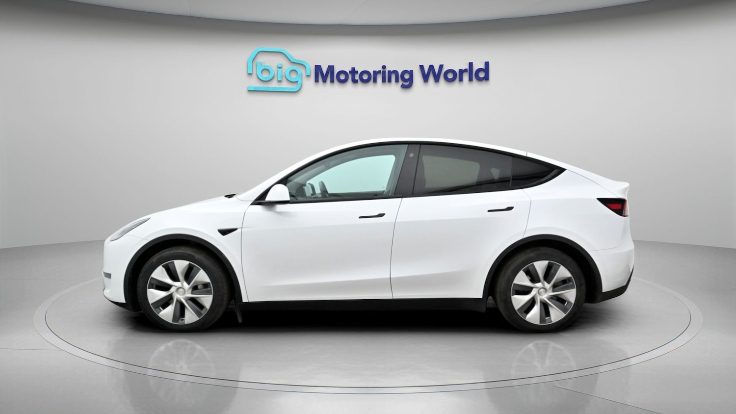 Used Tesla Model Y 2023 for sale - 77950252: Photo 4