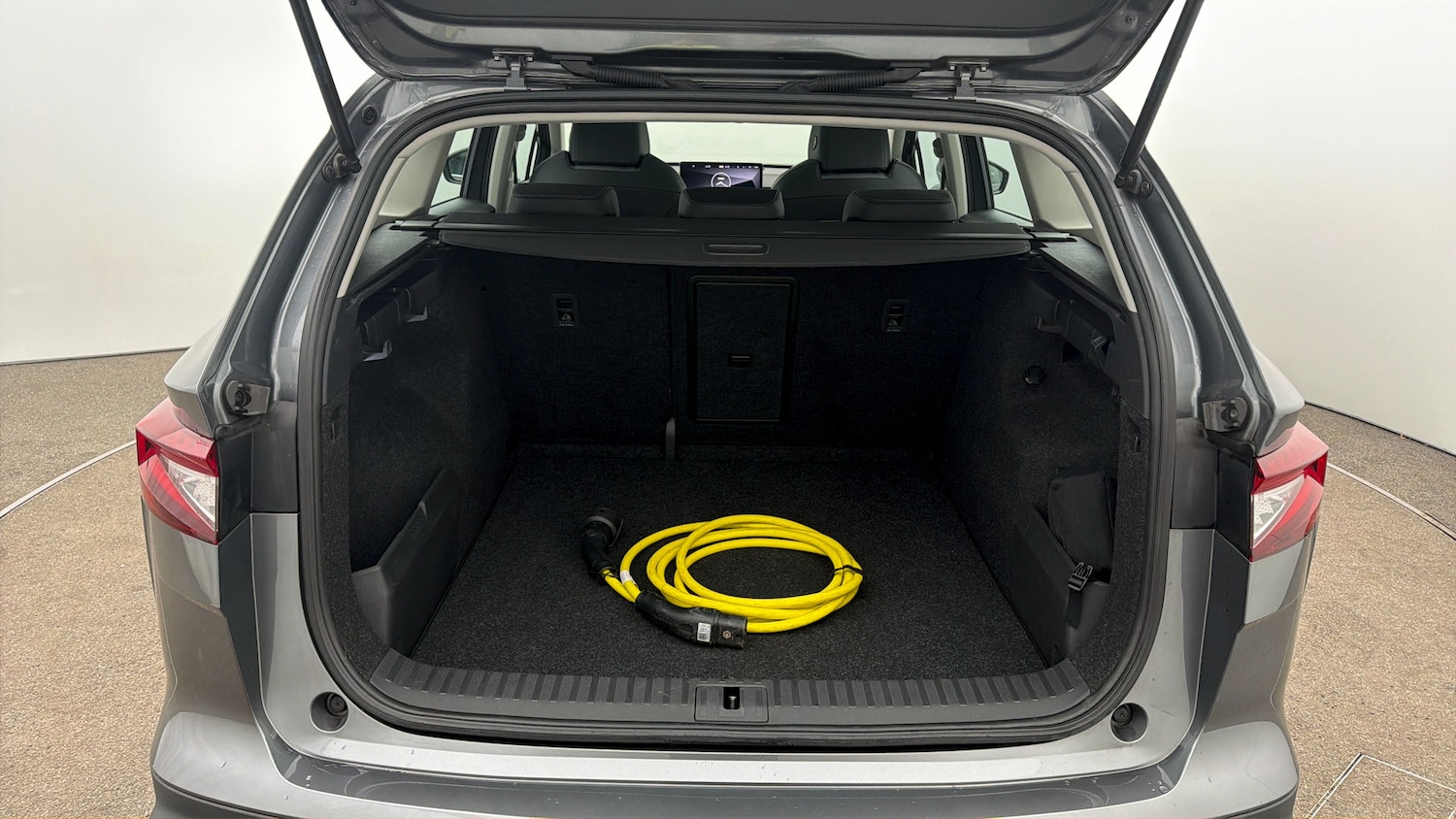 Used Skoda Enyaq 2023 for sale - 77984997: Photo 16