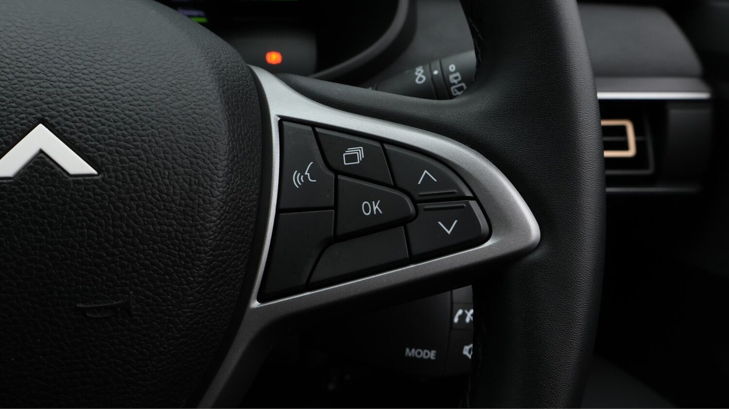 Used Dacia Jogger 2025 for sale - 76457170: Photo 29