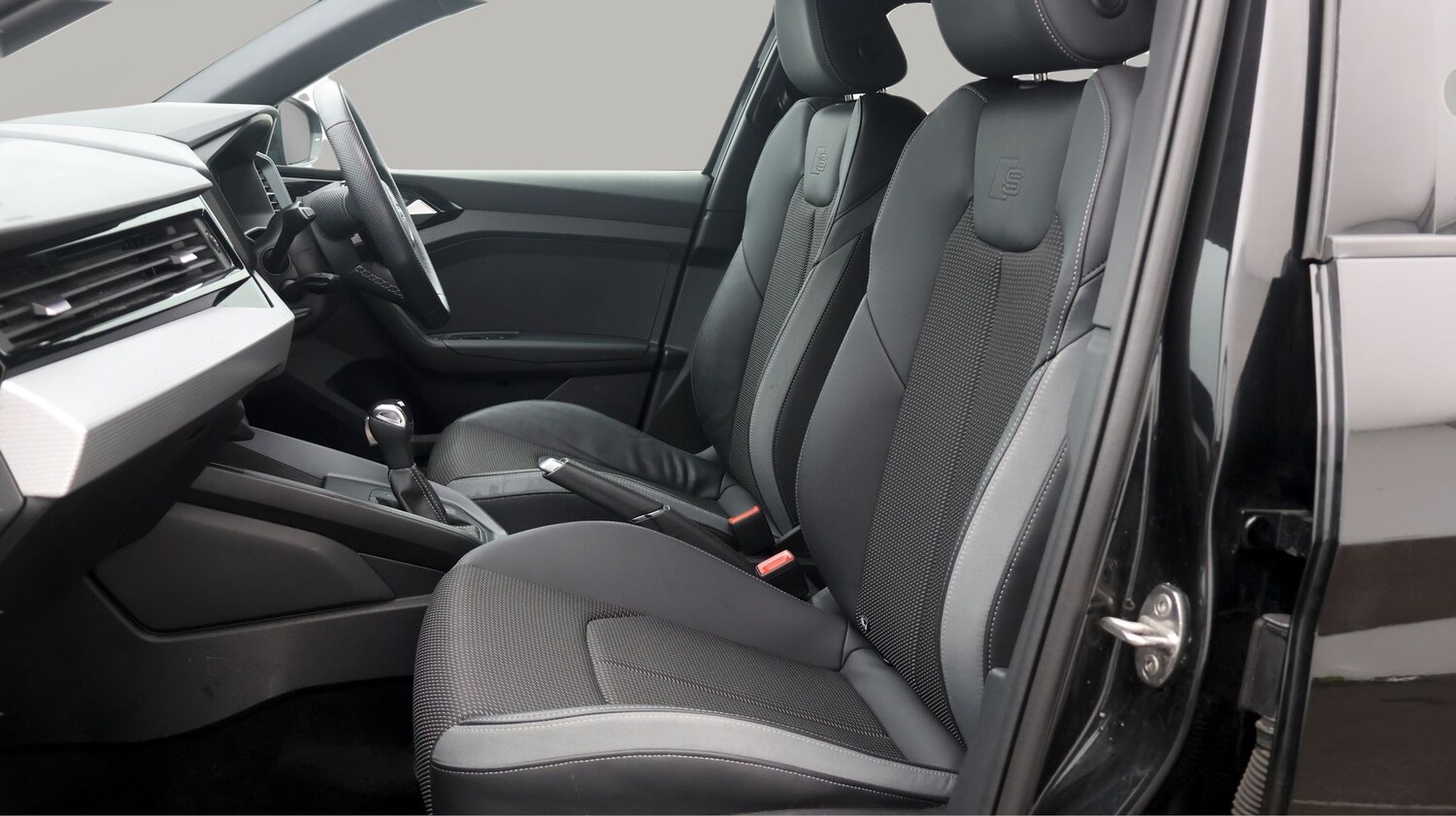 Used Audi A1 for sale - 77901218: Photo 14