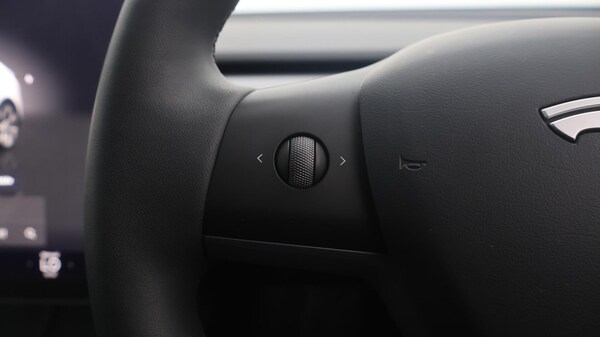 Used Tesla Model Y 2024 for sale - 76246853: Photo 26