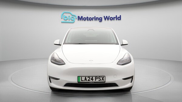 Used Tesla Model Y 2024 for sale - 76246853: Photo 3