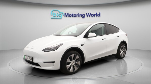 Used Tesla Model Y 2024 for sale - 76246853: Photo 4