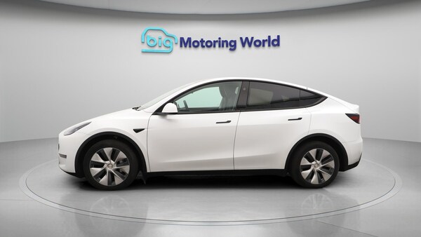 Used Tesla Model Y 2024 for sale - 76246853: Photo 5