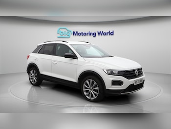 Used Volkswagen T-Roc 2020 for sale - 76472761: Photo