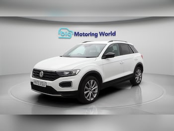 Used Volkswagen T-Roc 2020 for sale - 76472761: Photo