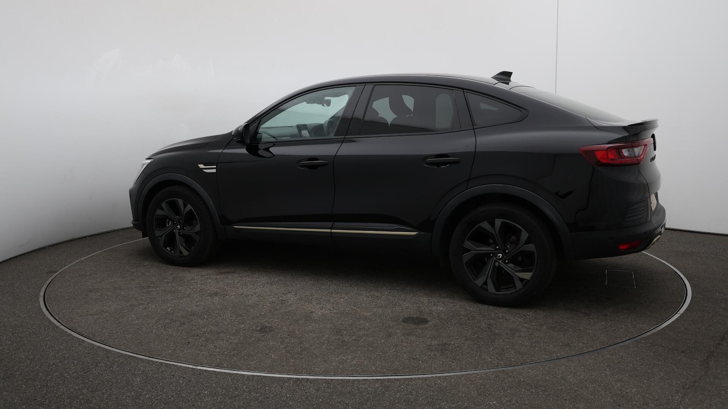 Used Renault Arkana 2023 for sale - 76121991: Photo 46