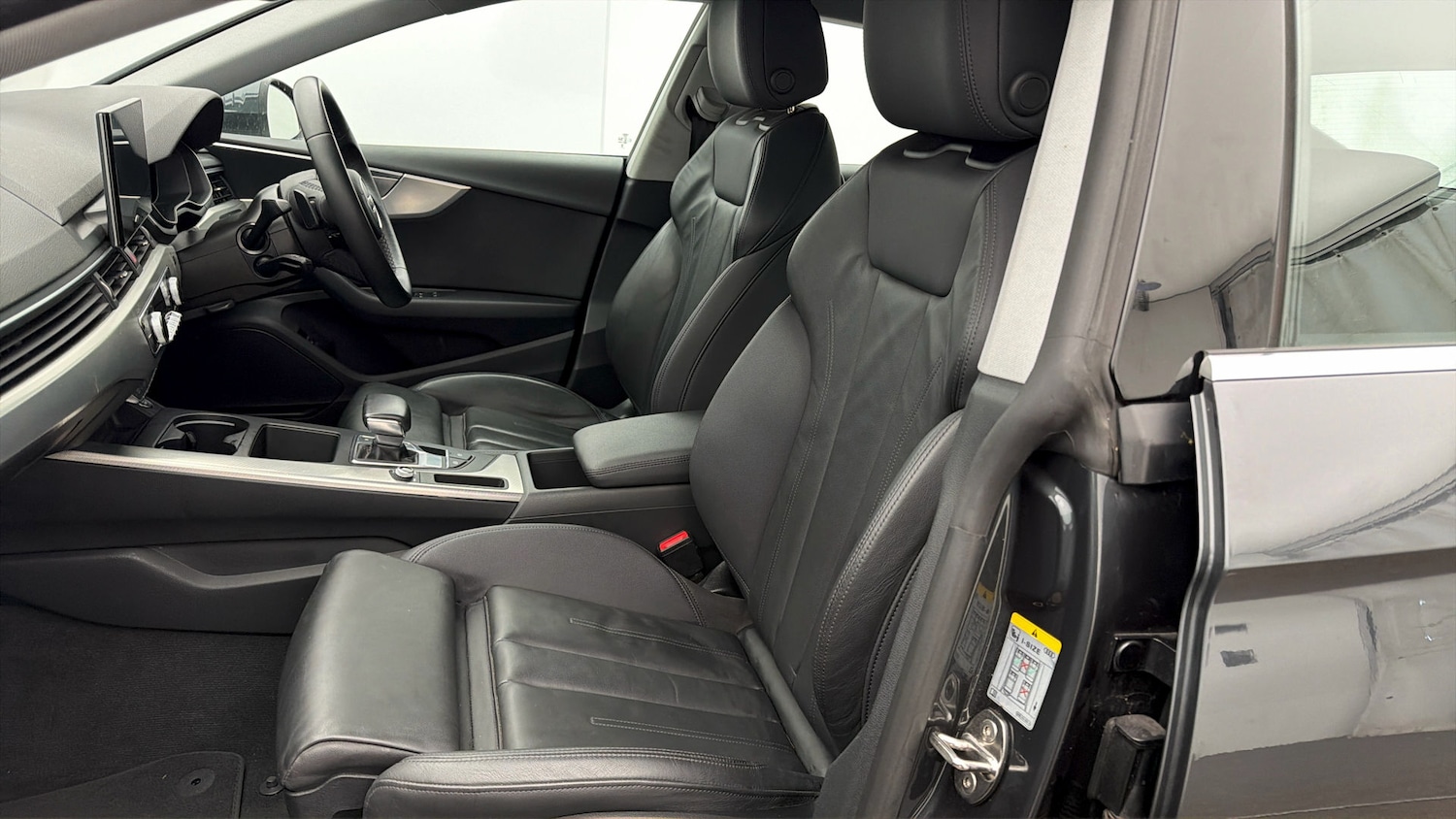 Used Audi A5 2023 for sale - 77945650: Photo 13