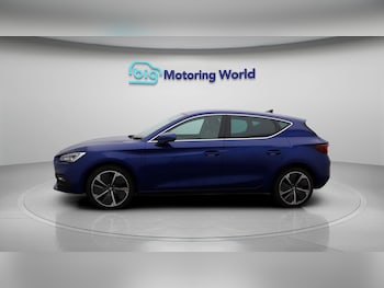 Used SEAT Leon 2021 for sale - 77235829: Photo