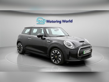 Used MINI Hatch 2023 for sale - 78357073: Photo