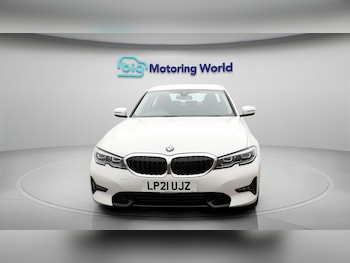 Used BMW 3 Series 2021 for sale - 77541240: Photo