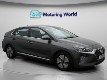 2022 (72) - 1.6 h-GDi Premium Hatchback 5dr Petrol Hybrid DCT Euro 6 (s/s) (141 ps)