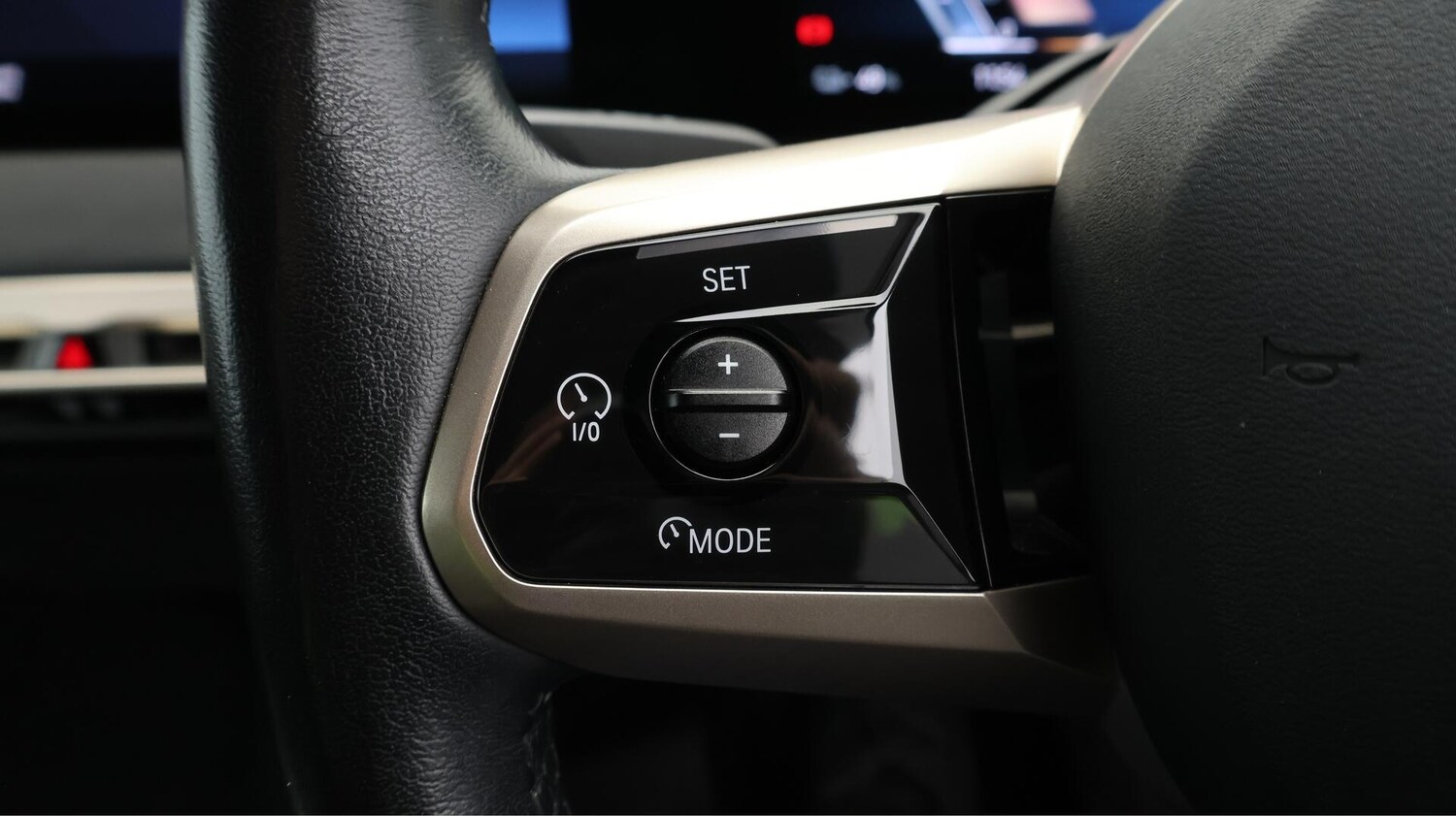 Used BMW iX 2022 for sale - 76137521: Photo 37