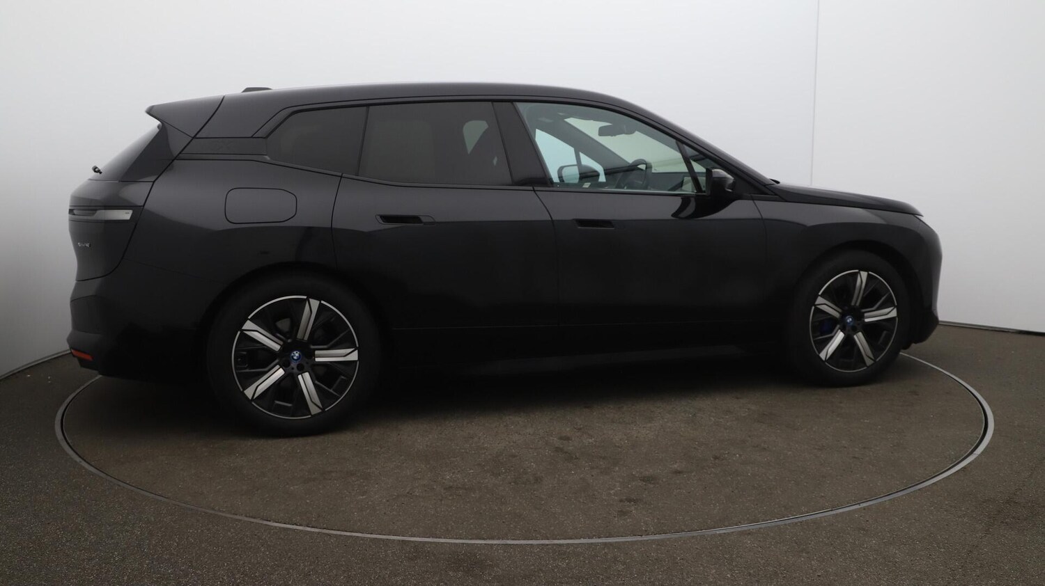 Used BMW iX 2022 for sale - 76137521: Photo 42