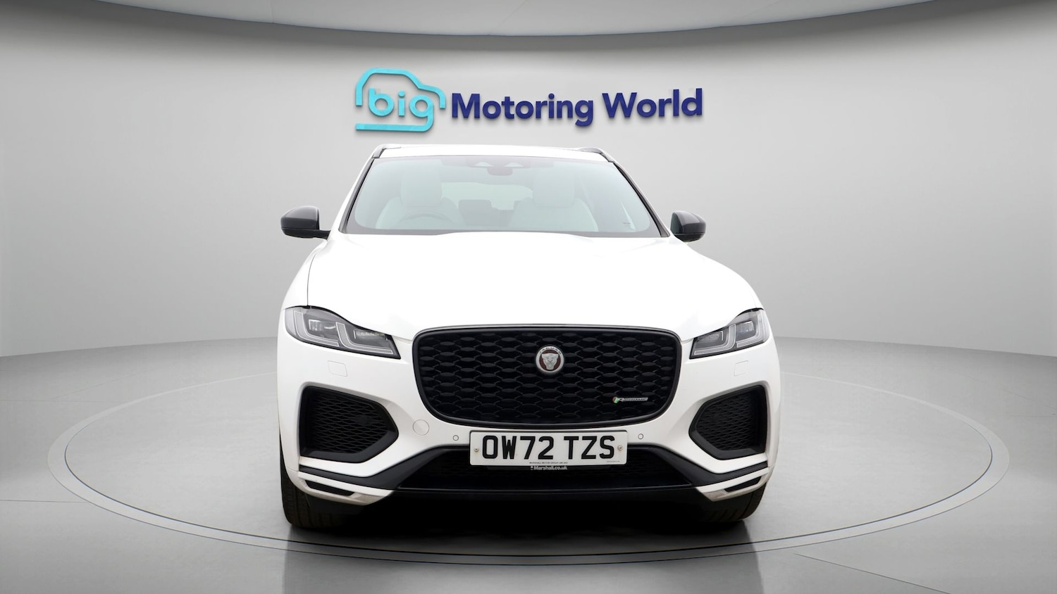 Used Jaguar F-Pace 2023 for sale - 77502485: Photo 2