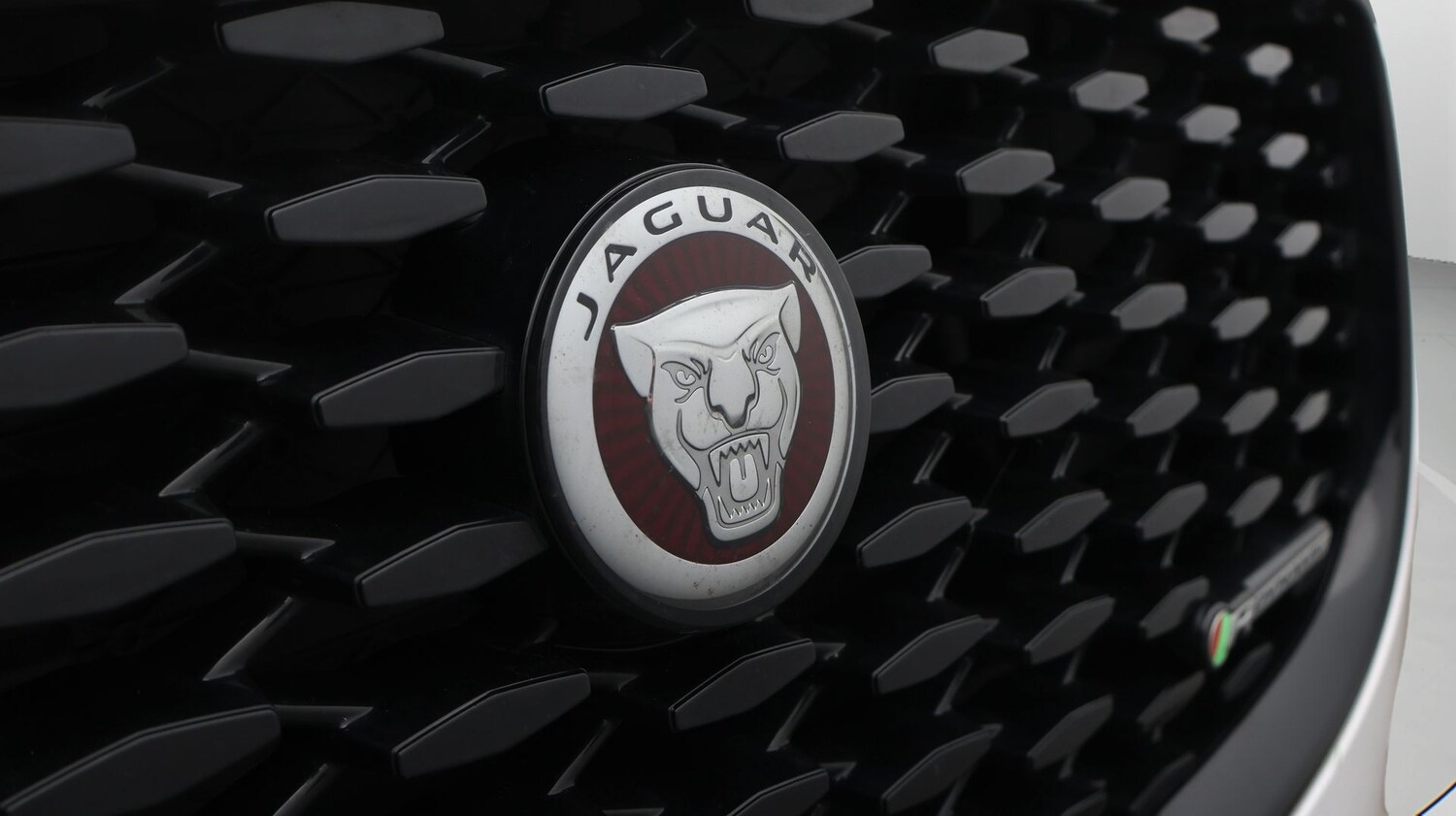 Used Jaguar F-Pace 2023 for sale - 77502485: Photo 21