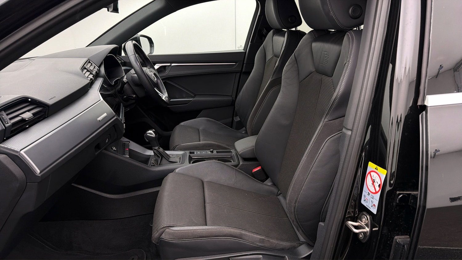 Used Audi Q3 2021 for sale - 78179089: Photo 13