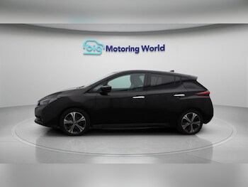 Used Nissan Leaf 2021 for sale - 76485116: Photo