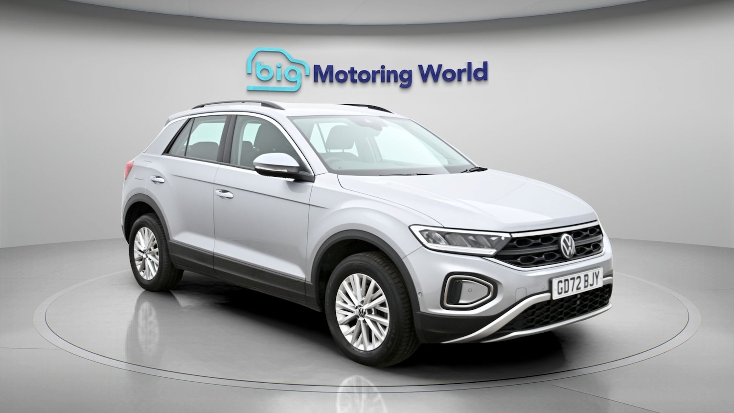 Used Volkswagen T-Roc 2023 for sale - 78064943: Photo 1