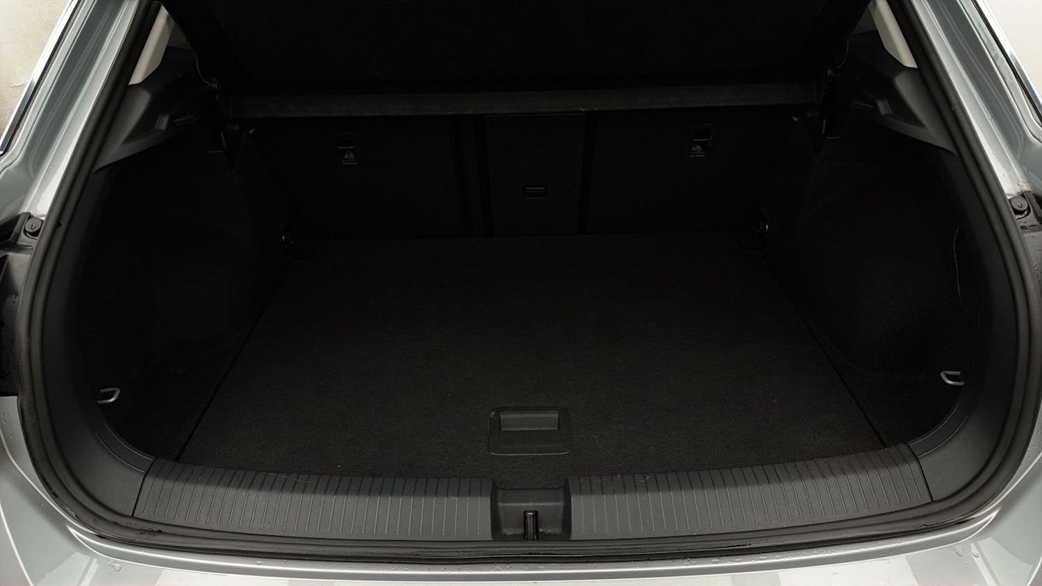 Used Volkswagen T-Roc 2023 for sale - 78064943: Photo 16