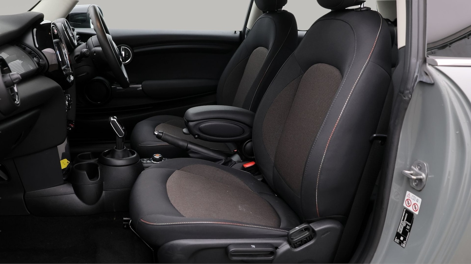 Used MINI Hatch 2020 for sale - 77592299: Photo 14