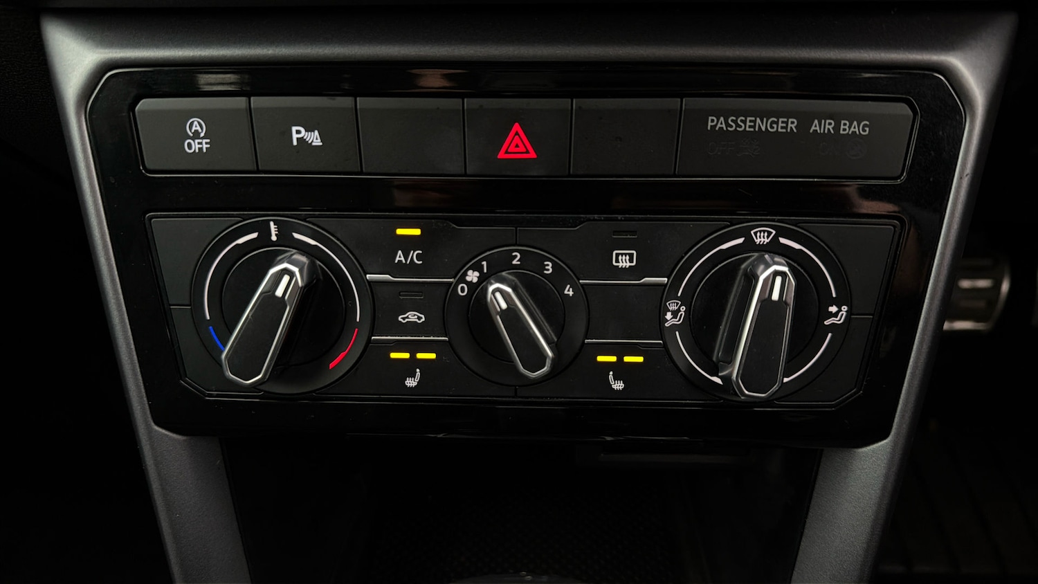 Used Volkswagen T-Cross 2022 for sale - 78079335: Photo 11