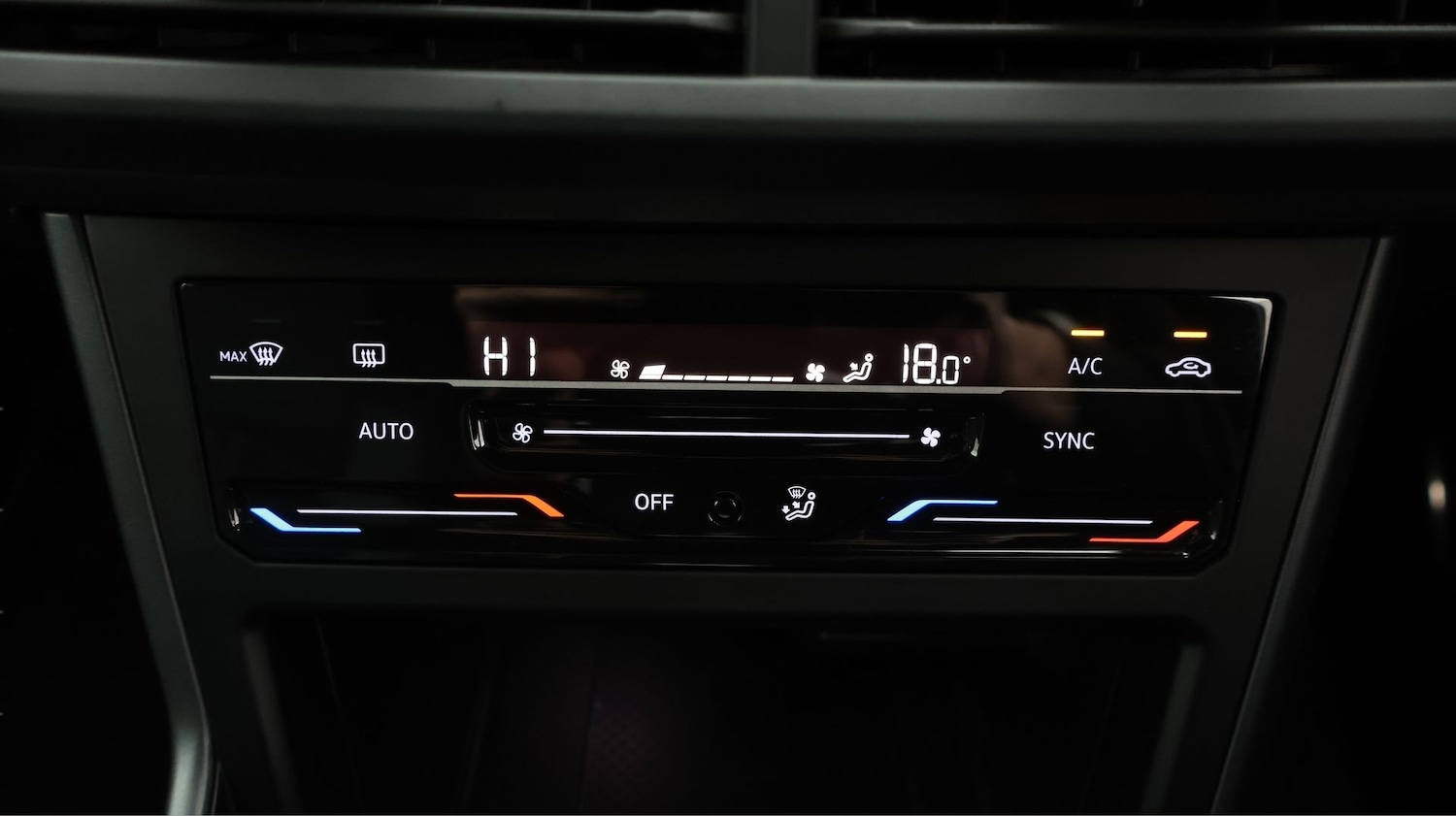 Used Volkswagen Taigo 2022 for sale - 77678966: Photo 12