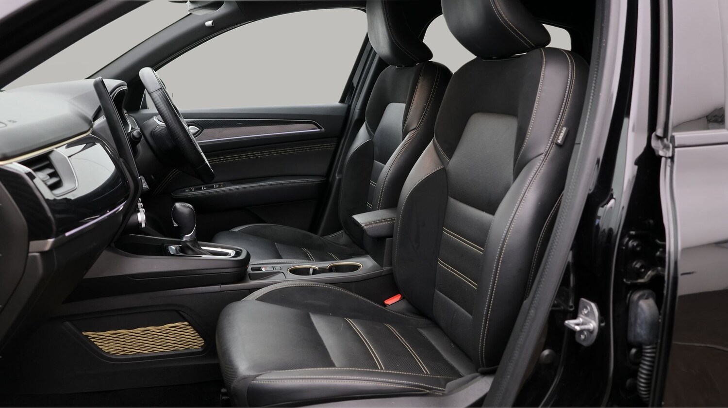 Used Renault Arkana 2023 for sale - 77490987: Photo 14