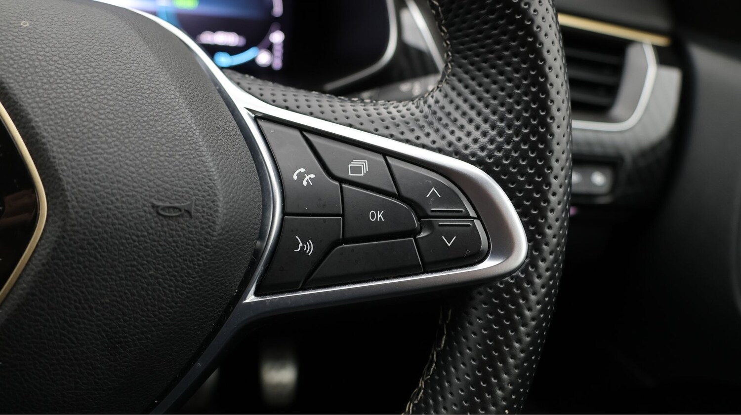 Used Renault Arkana 2023 for sale - 77490987: Photo 23