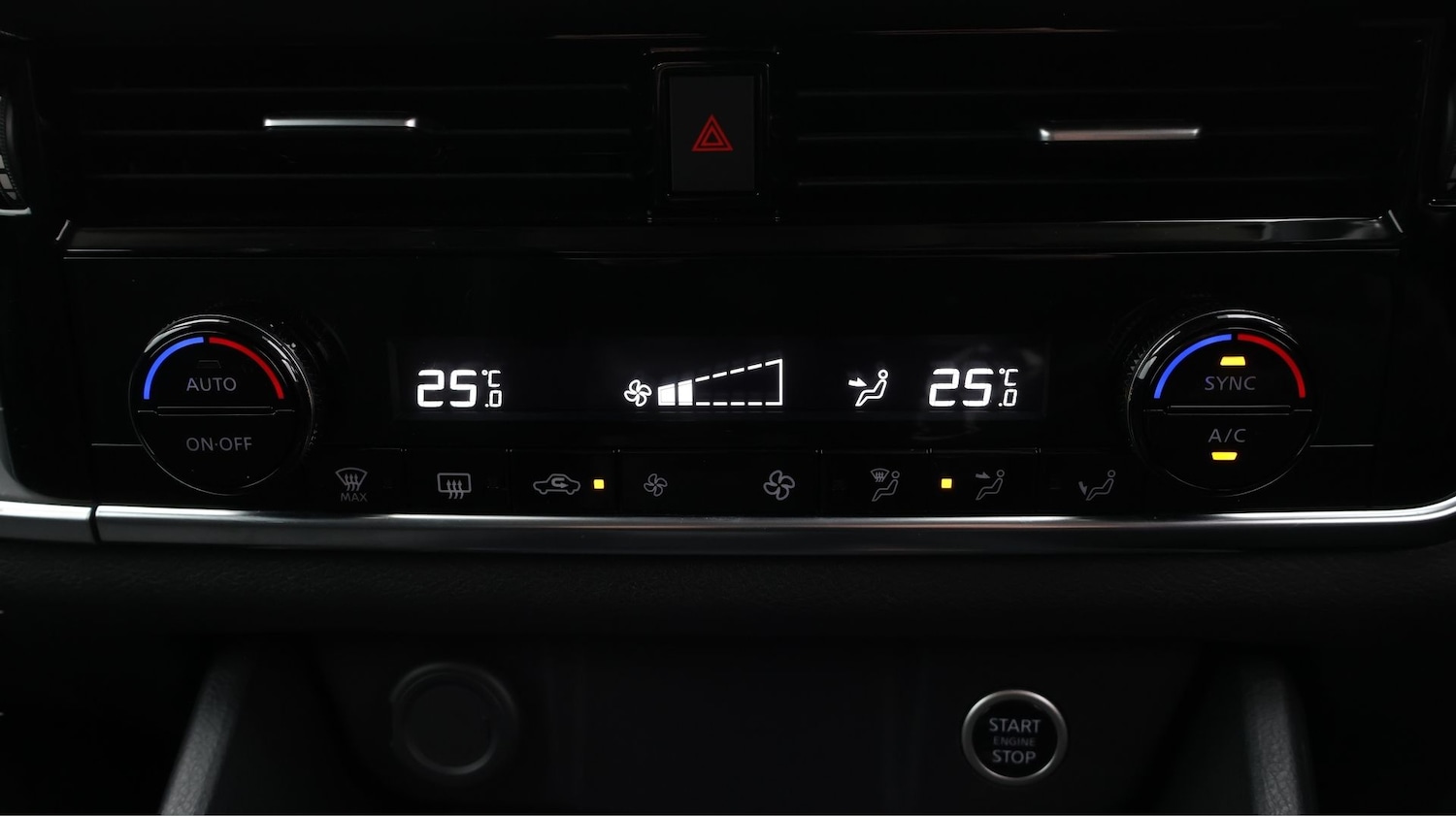 Used Nissan Qashqai 2023 for sale - 77418173: Photo 12