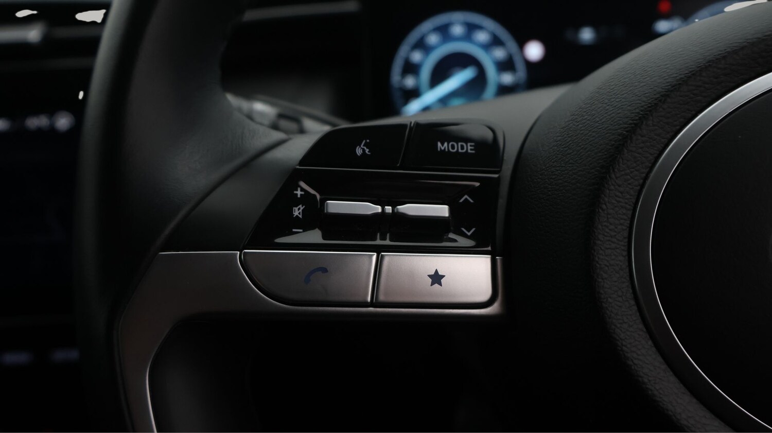 Used Hyundai TUCSON for sale - 77363465: Photo 23