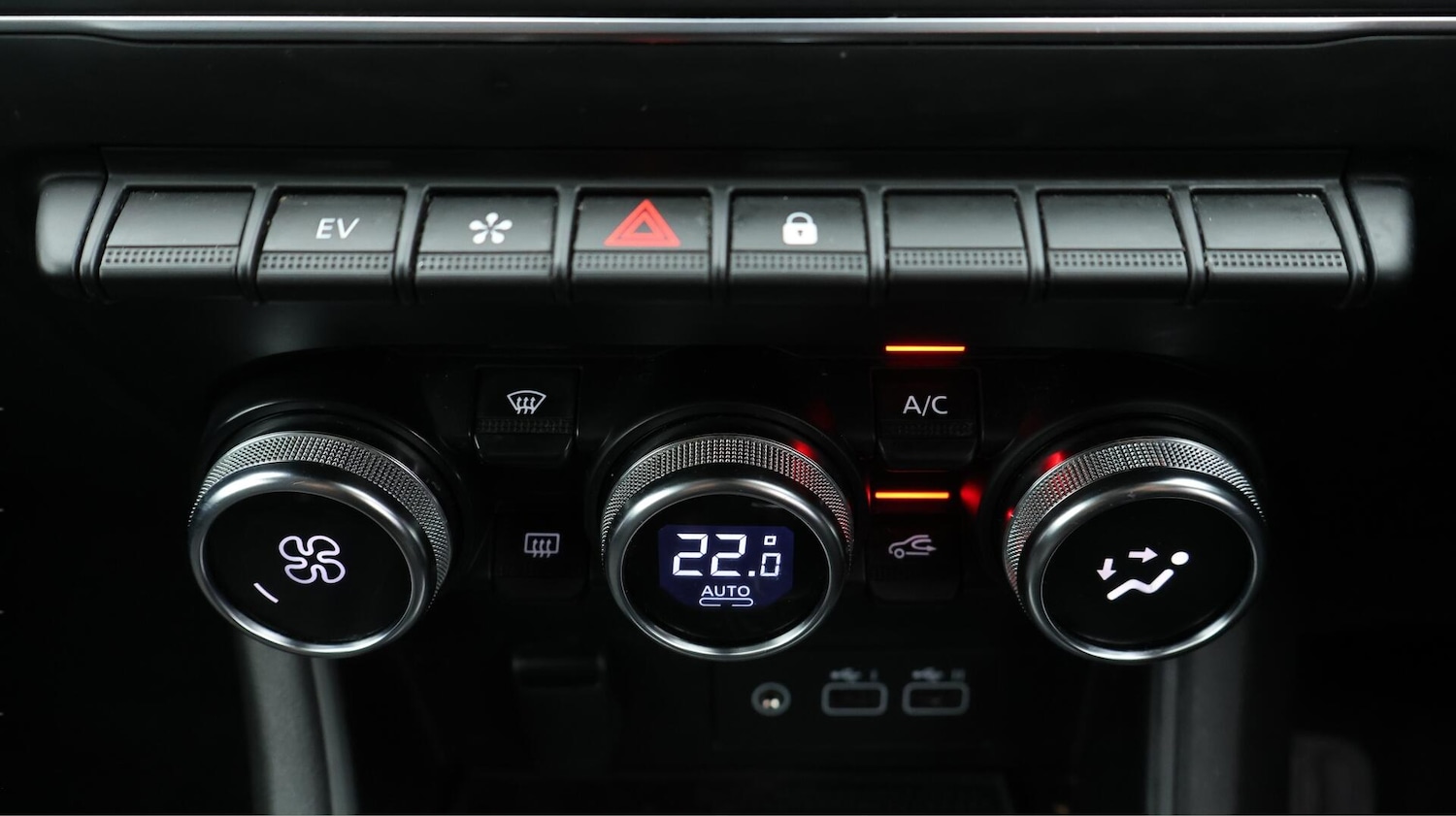 Used Renault Captur 2023 for sale - 76572180: Photo 13