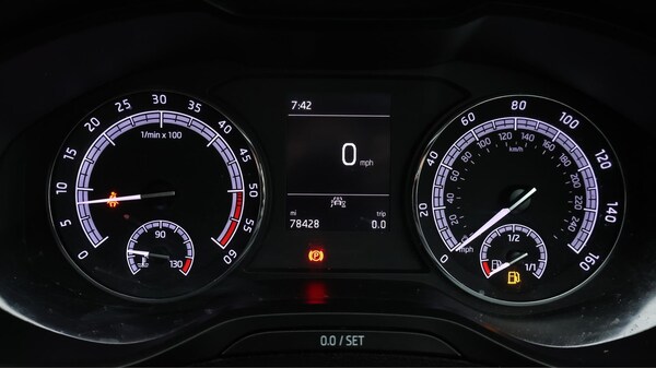 Used Skoda Karoq 2020 for sale - 76109365: Photo 11