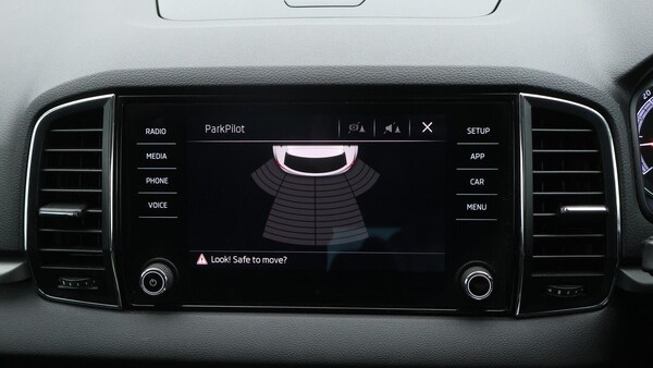 Used Skoda Karoq 2020 for sale - 76109365: Photo 25