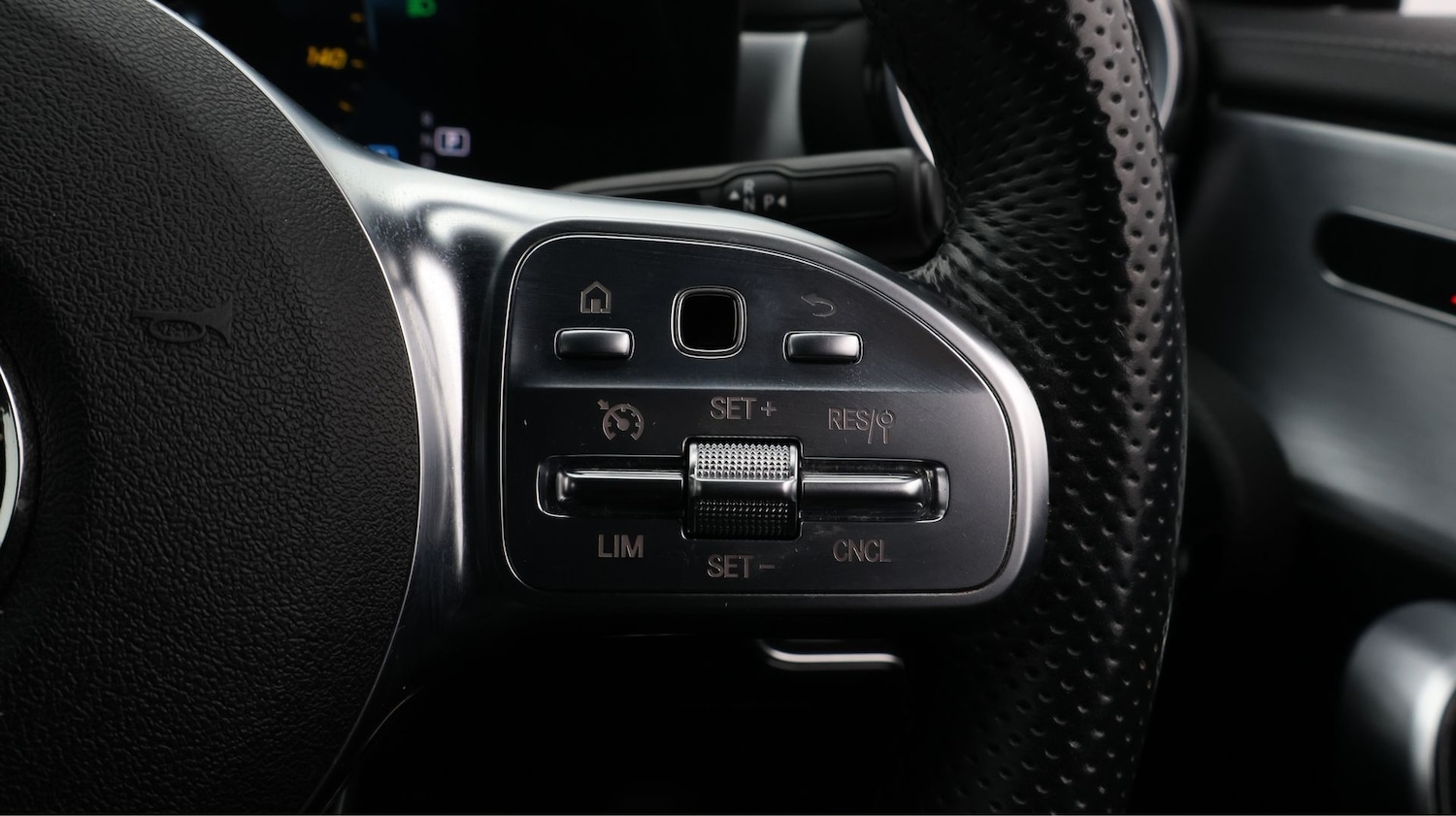 Used Mercedes-Benz CLA 2021 for sale - 77182020: Photo 24