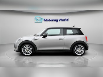 Used MINI Hatch 2023 for sale - 78225464: Photo