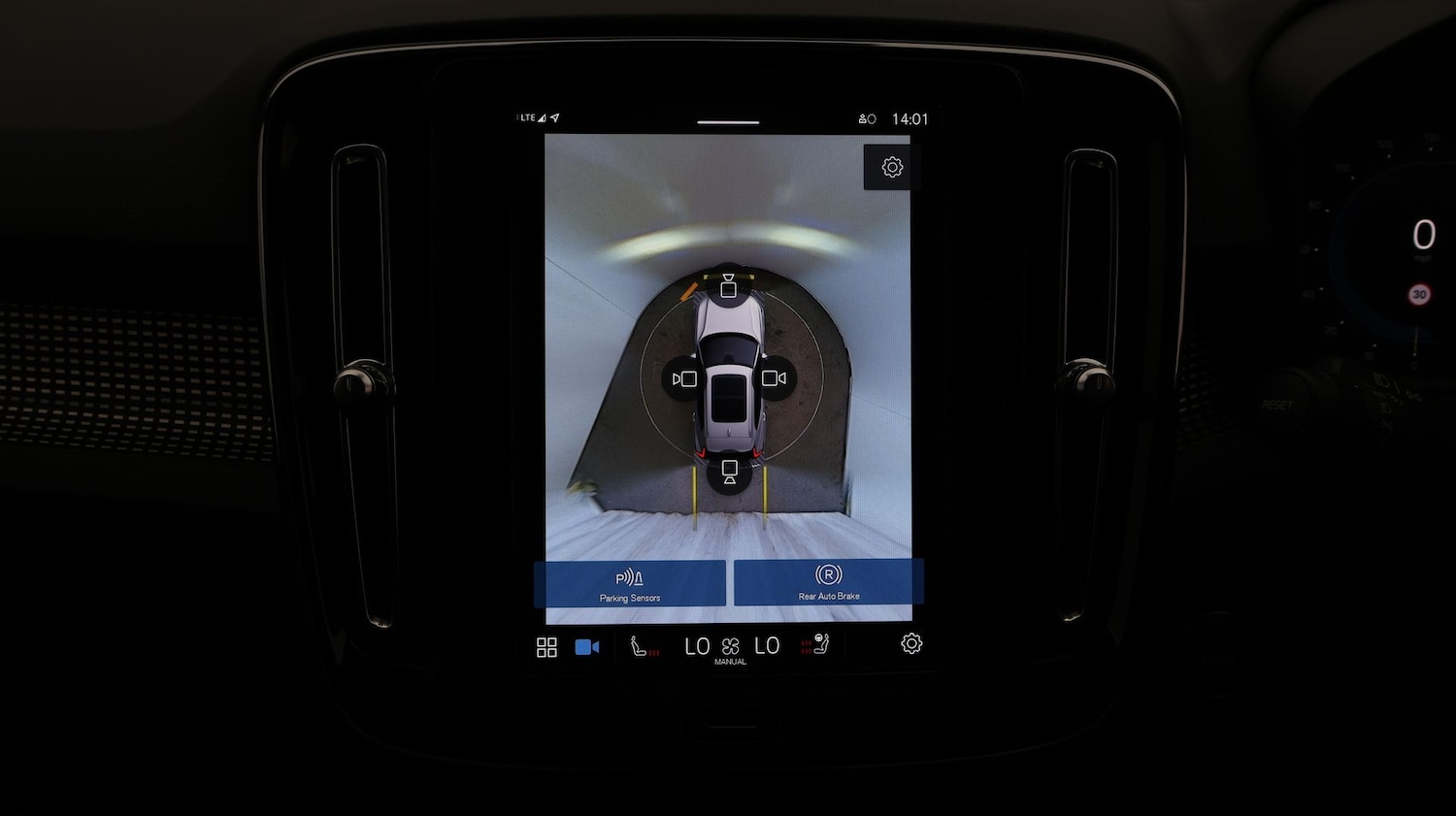 Used Volvo XC40 2022 for sale - 77541794: Photo 26