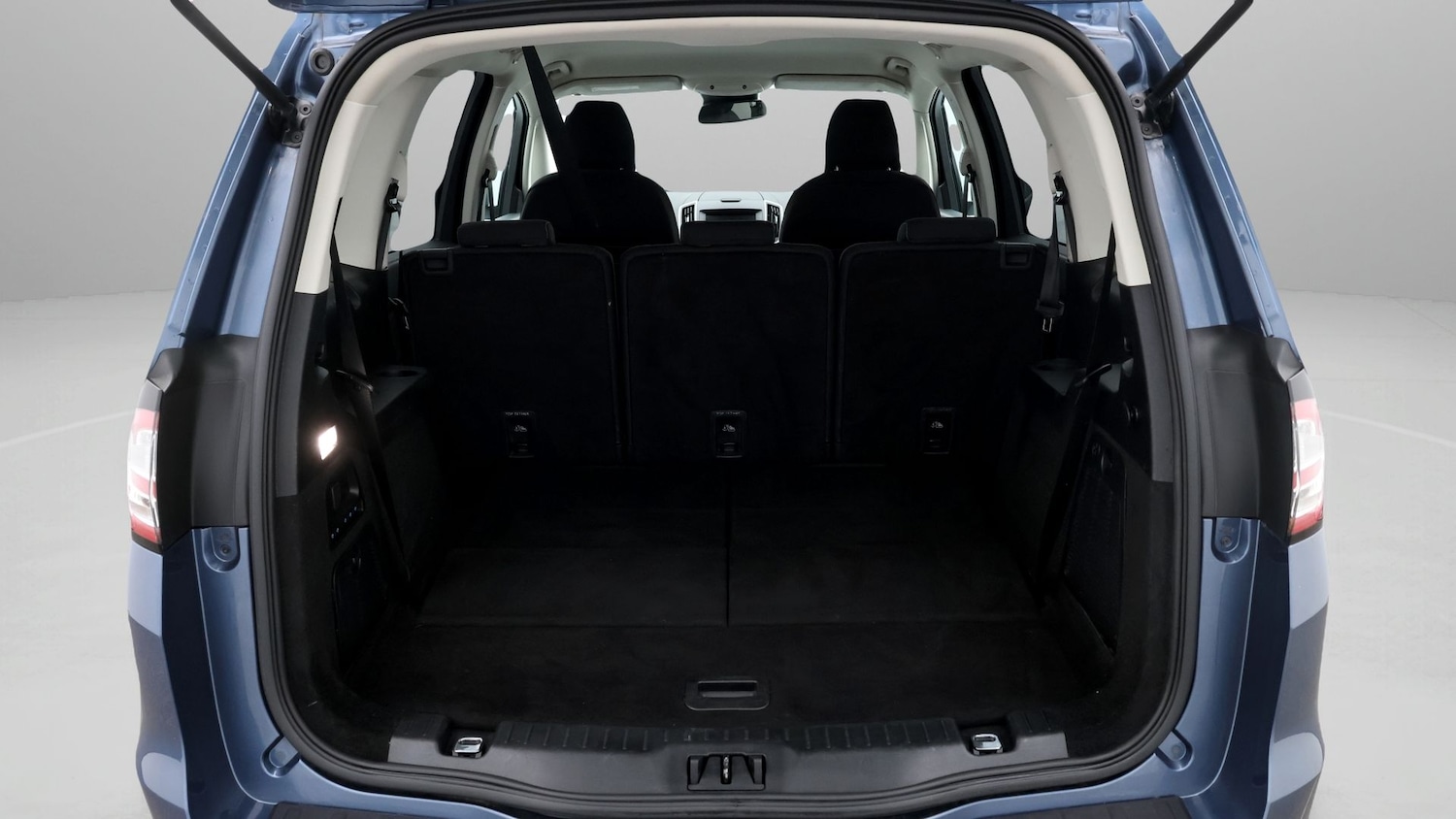 Used Ford Galaxy 2022 for sale - 78011810: Photo 17